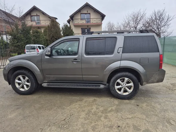 De vânzare - Nissan Pathfinder 