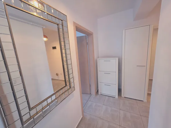 Vand 2 camere open space Tractorul in spate la Isaran