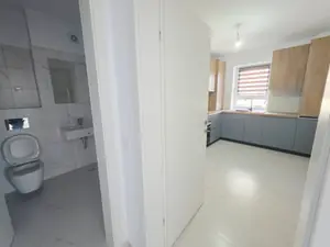 Inchiriez apartament 3 camere bloc nou partial mobilat Casa Nobel Lior - Thumbnail 7