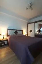 Vand apartament 2 camere complex Isaran Coresi cu parcare - Thumbnail 3