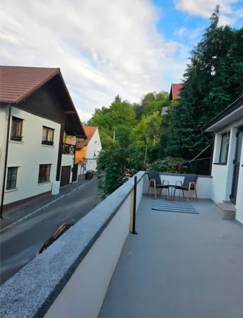 Vand apartament renovat la 5 minute de Centrul Istoric
