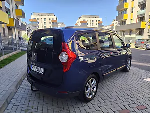 Dacia Lodgy Benzina 7 locuri 2015 - Thumbnail 4
